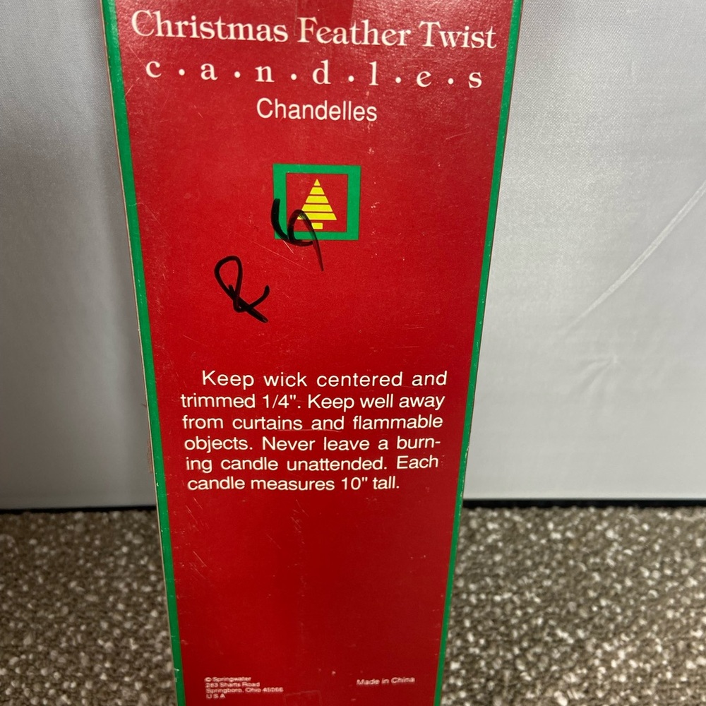 Christmas Feather Red and Green Spiral Candles 10” Tall set of 2. NWB. - Picture 4 of 5